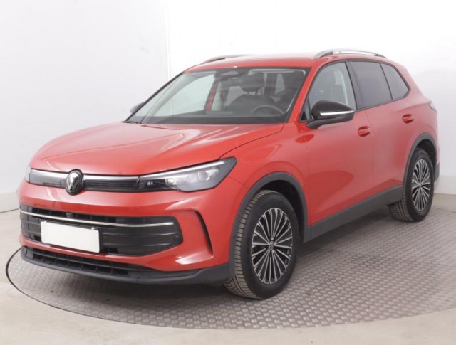 Volkswagen Tiguan  1.5 eTSI Life