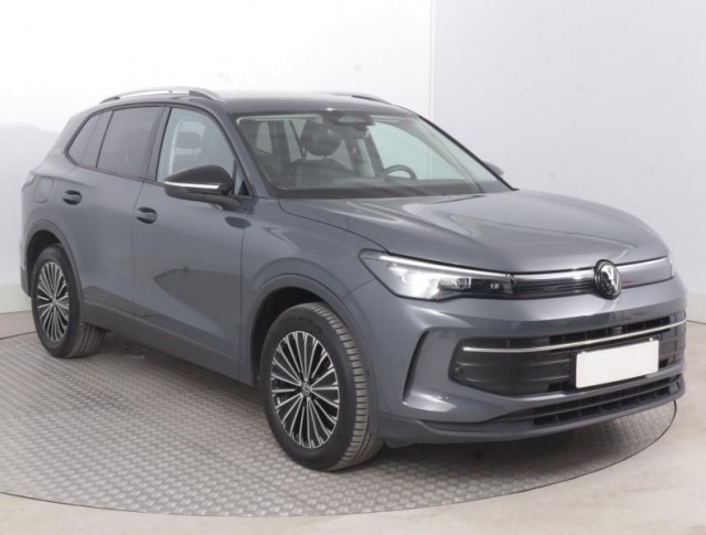 Volkswagen Tiguan  1.5 eTSI Life