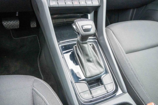Škoda Karoq  1.5 TSI Ambition