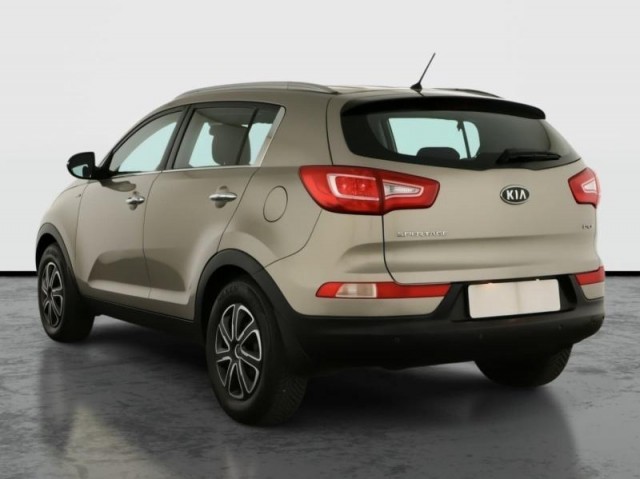 Kia Sportage  2.0 CRDi 