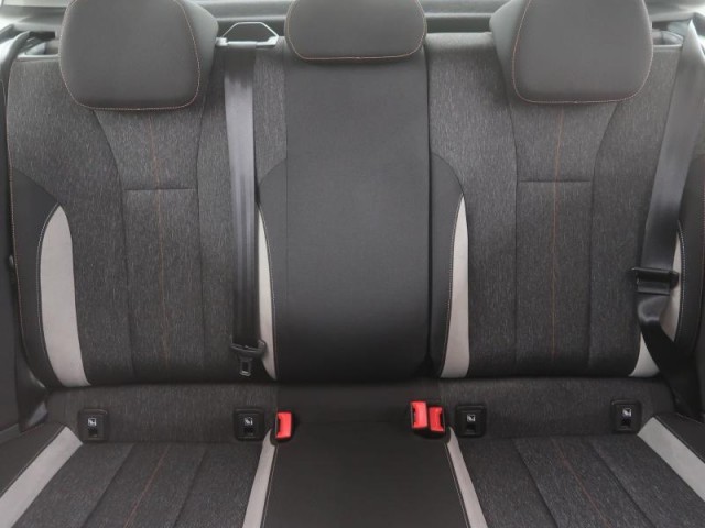 Škoda Kamiq  1.0 TSI 
