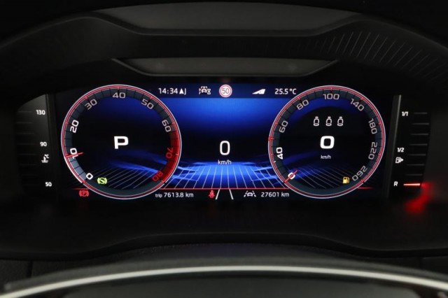 Škoda Karoq  1.5 TSI Sportline