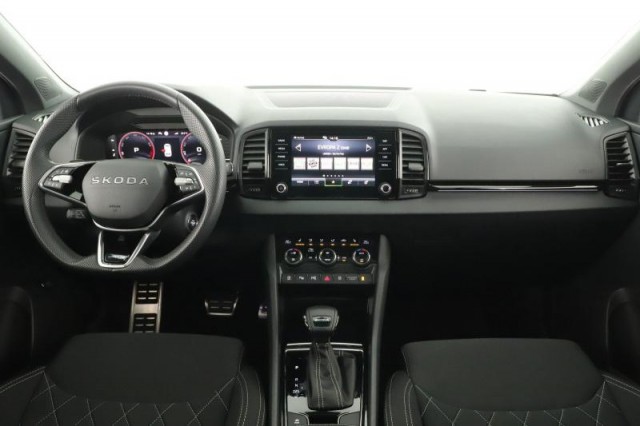 Škoda Karoq  1.5 TSI Sportline