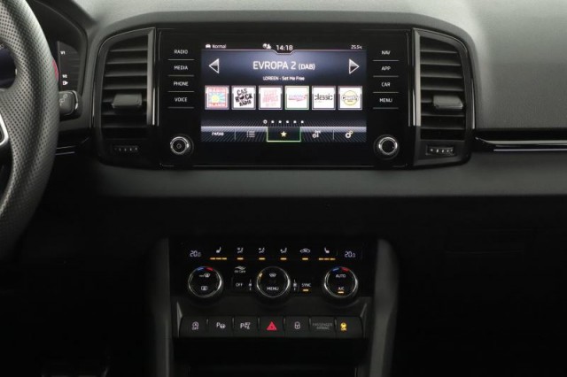 Škoda Karoq  1.5 TSI Sportline