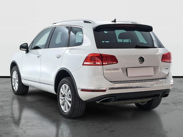 Volkswagen Touareg  3.0 TDI 
