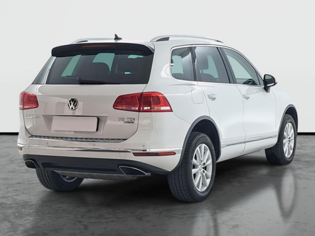 Volkswagen Touareg  3.0 TDI 