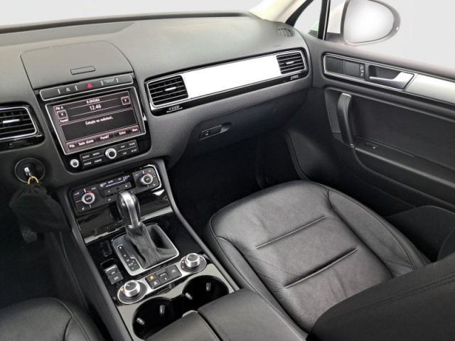Volkswagen Touareg  3.0 TDI 