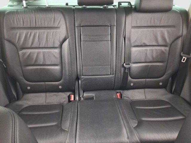 Volkswagen Touareg  3.0 TDI 