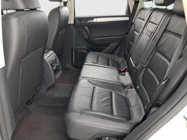 Volkswagen Touareg  3.0 TDI 