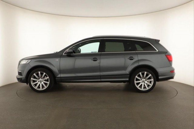 Audi Q7  3.0 TDI 