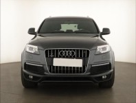 Audi Q7  3.0 TDI 