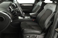 Audi Q7  3.0 TDI 
