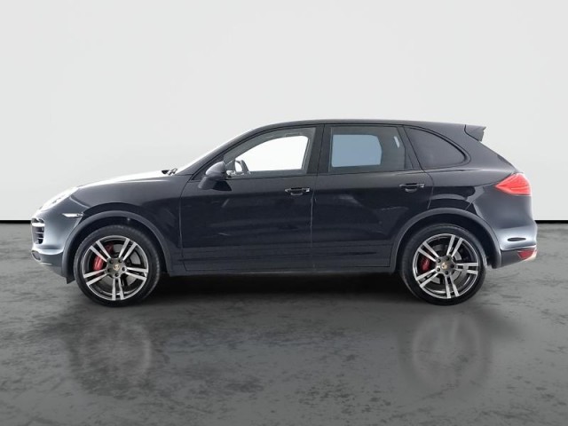 Porsche Cayenne  Turbo 