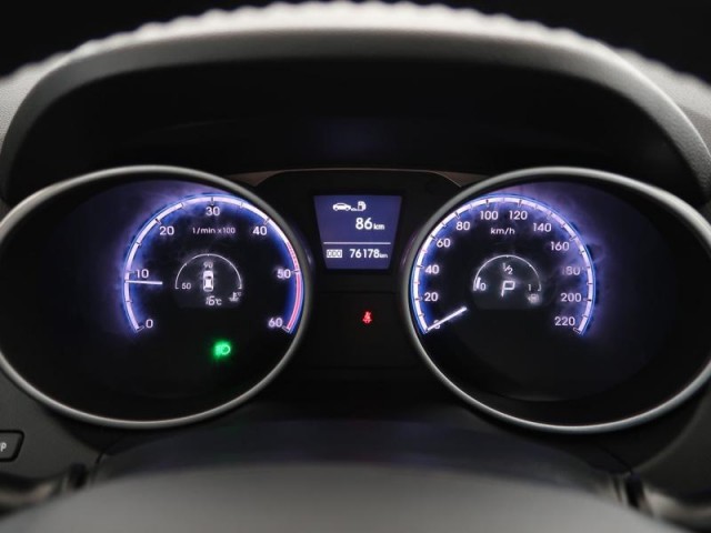 Hyundai ix35  2.0 CRDi 