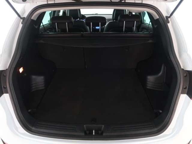 Hyundai ix35  2.0 CRDi 