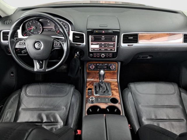 Volkswagen Touareg  3.0 TDI 