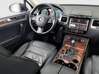 Volkswagen Touareg  3.0 TDI 
