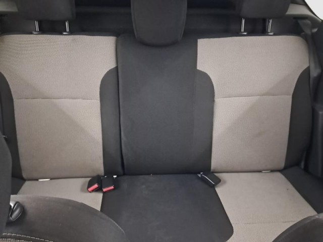 Dacia Duster  1.6 16V 