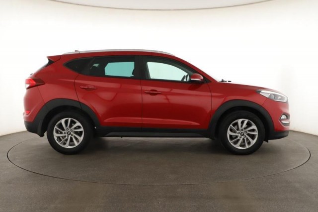 Hyundai Tucson  1.7 CRDi 