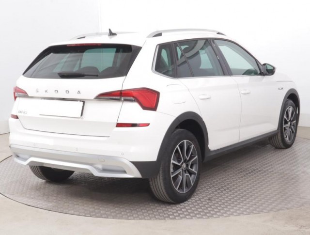 Škoda Kamiq  1.0 TSI Scoutline