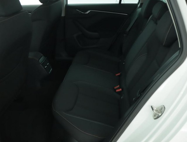 Škoda Kamiq  1.0 TSI Scoutline