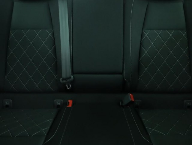 Škoda Karoq  1.5 TSI Sportline