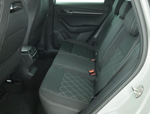 Škoda Karoq  1.5 TSI Sportline