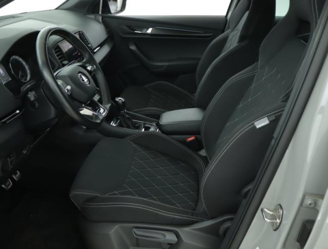 Škoda Karoq  1.5 TSI Sportline
