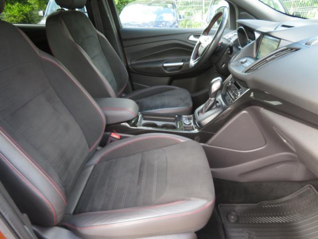 Ford Kuga  1.5 EcoBoost ST-Line