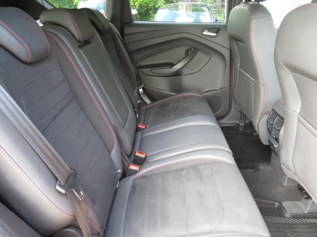 Ford Kuga  1.5 EcoBoost ST-Line