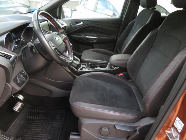Ford Kuga  1.5 EcoBoost ST-Line