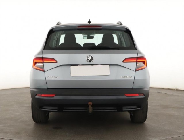 Škoda Karoq  1.0 TSI Ambition