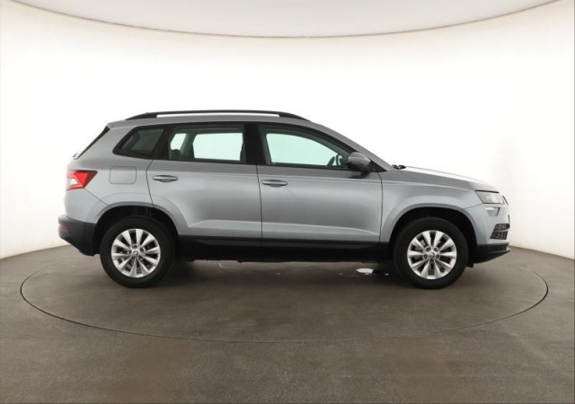 Škoda Karoq  1.0 TSI Ambition
