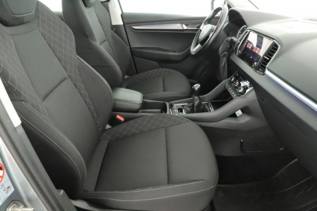 Škoda Karoq  1.0 TSI Ambition