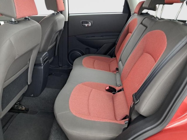 Nissan Qashqai  2.0 