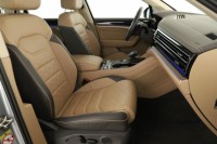 Volkswagen Touareg  3.0 TDI 