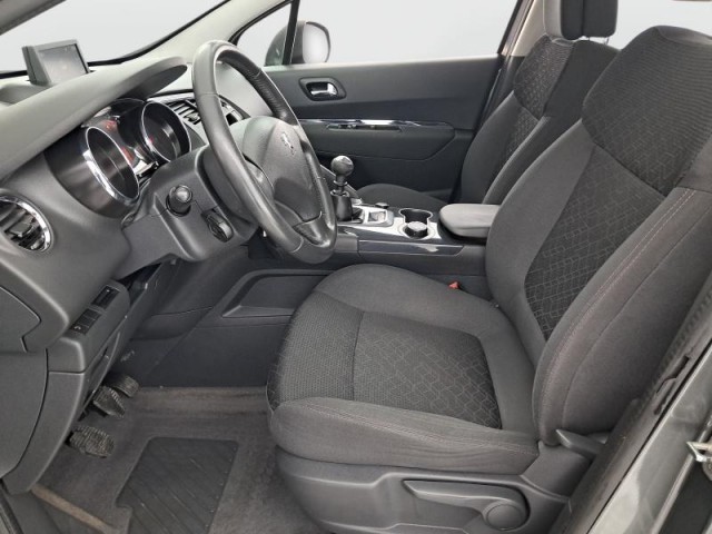 Peugeot 3008  1.6 HDi 