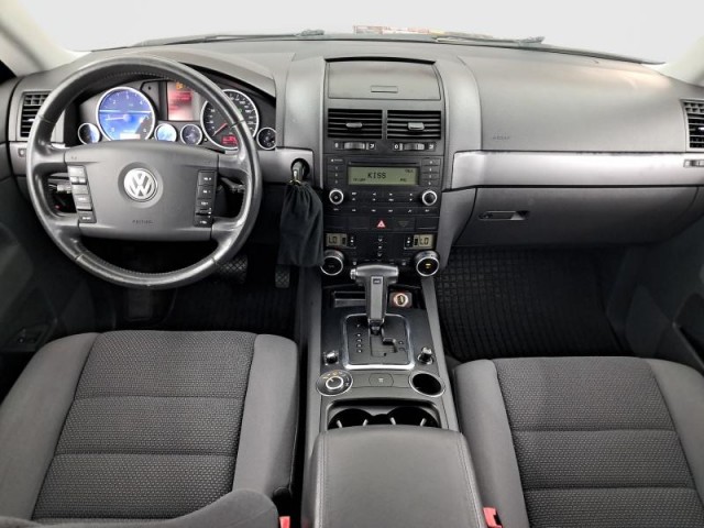 Volkswagen Touareg  2.5 R5 TDI 