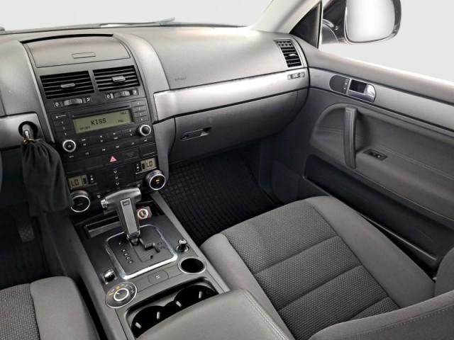 Volkswagen Touareg  2.5 R5 TDI 