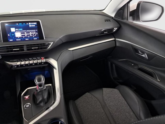 Peugeot 5008  PureTech 130 