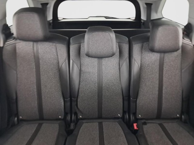 Peugeot 5008  PureTech 130 