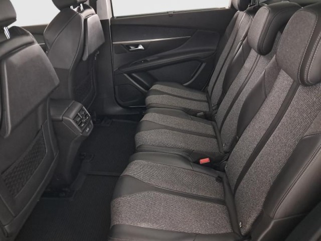 Peugeot 5008  PureTech 130 