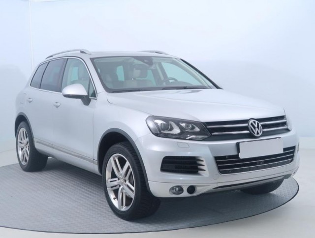 Volkswagen Touareg  3.0 TDI 