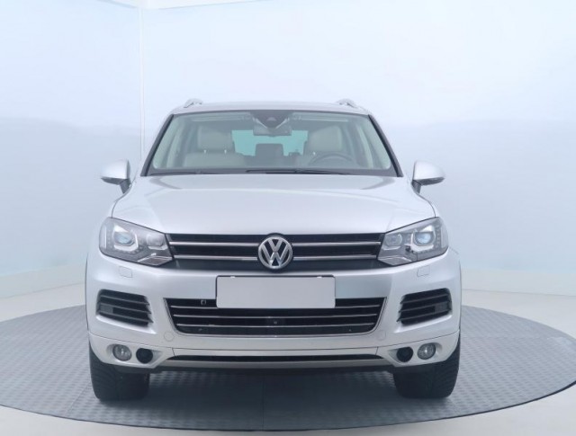 Volkswagen Touareg  3.0 TDI 