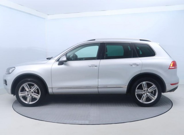 Volkswagen Touareg  3.0 TDI 