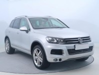 Volkswagen Touareg  3.0 TDI 