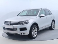 Volkswagen Touareg  3.0 TDI 