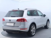 Volkswagen Touareg  3.0 TDI 