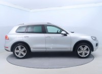 Volkswagen Touareg  3.0 TDI 