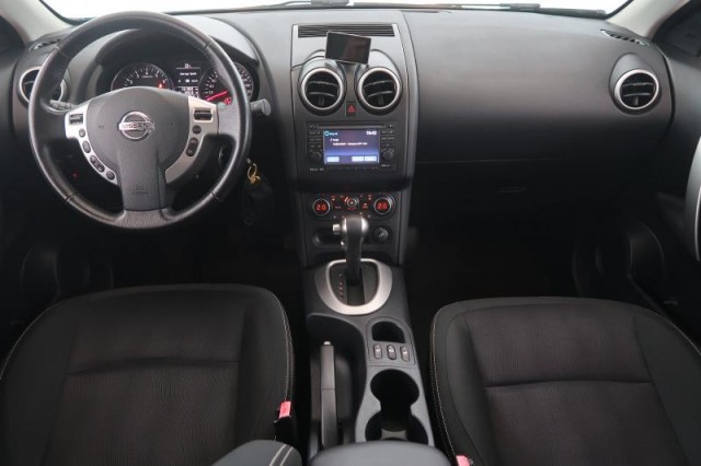 Nissan Qashqai  1.6 